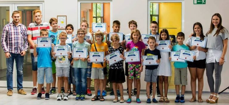 SVEČANA DODELA DIPLOMA